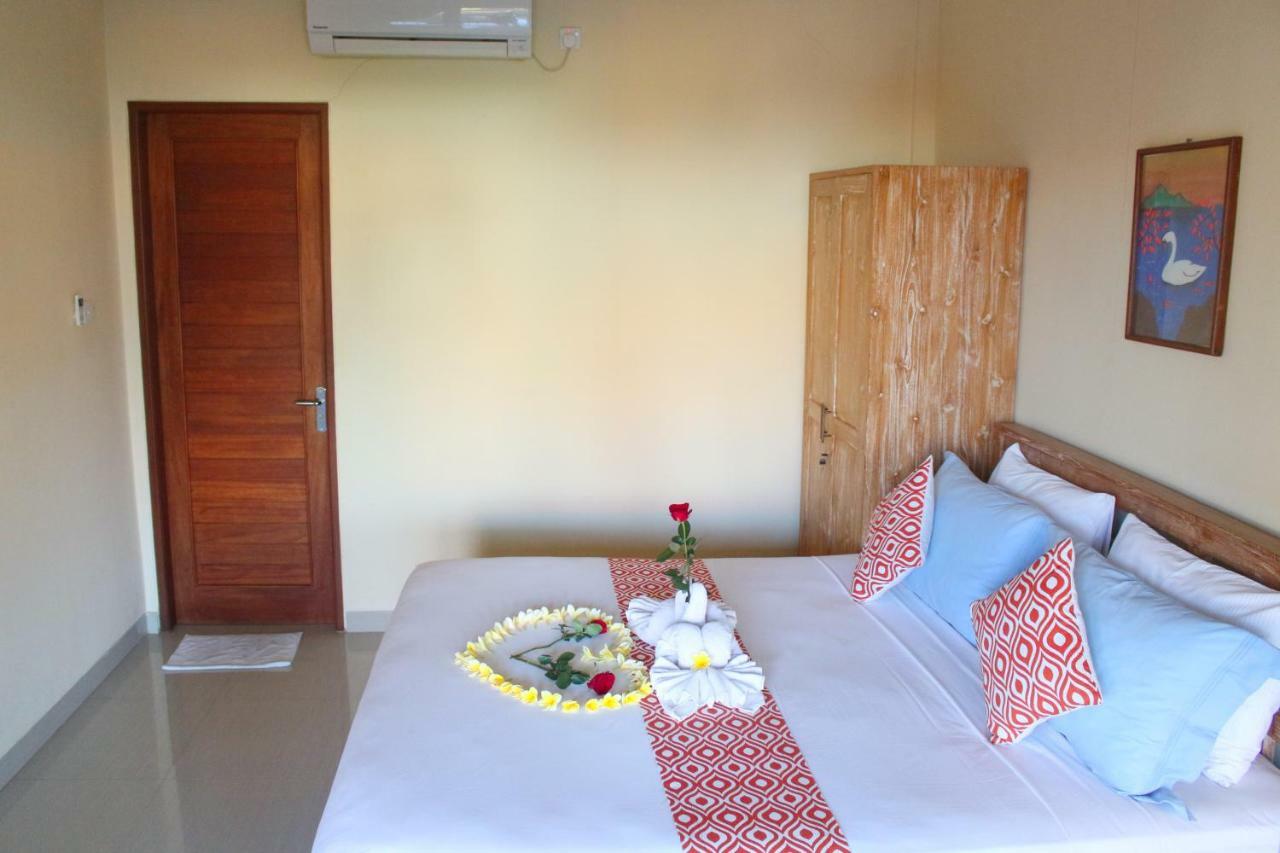 Cr Tris Rooms Seminyak Екстериор снимка